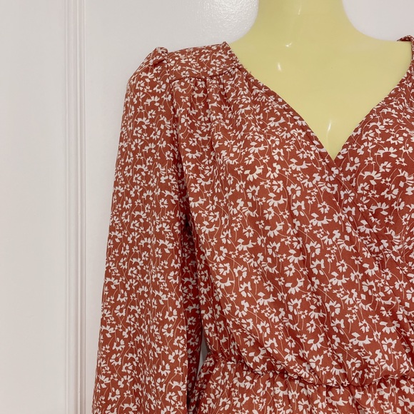 NWOT, Floral maxi dress - Picture 7 of 10